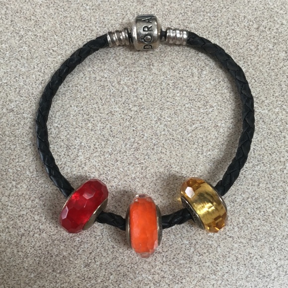 Pandora Bracelet - Picture 1 of 2